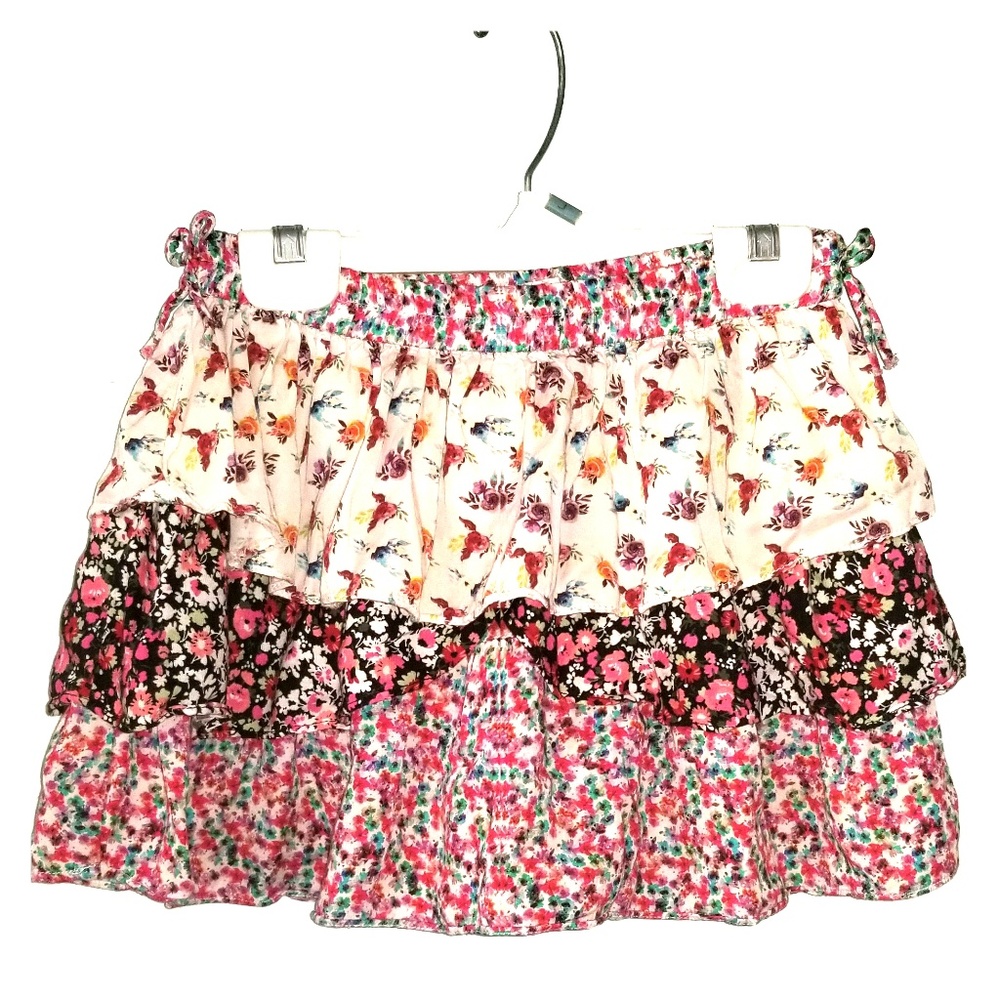 NWOT Zara tiered skirt